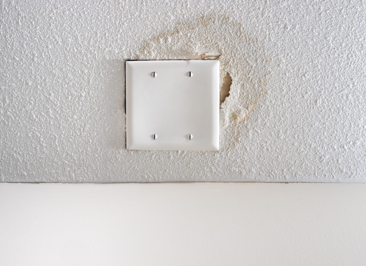 Worn out popcorn ceiling