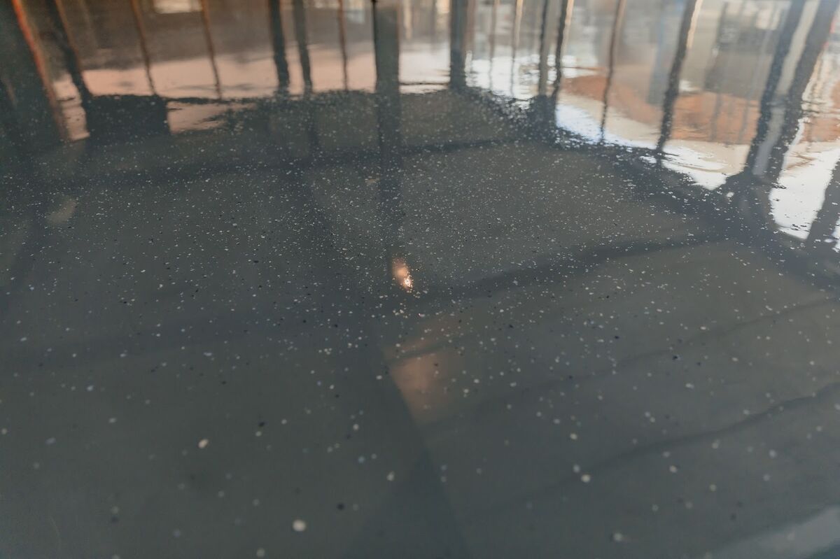 Concrete coating in a warehouse