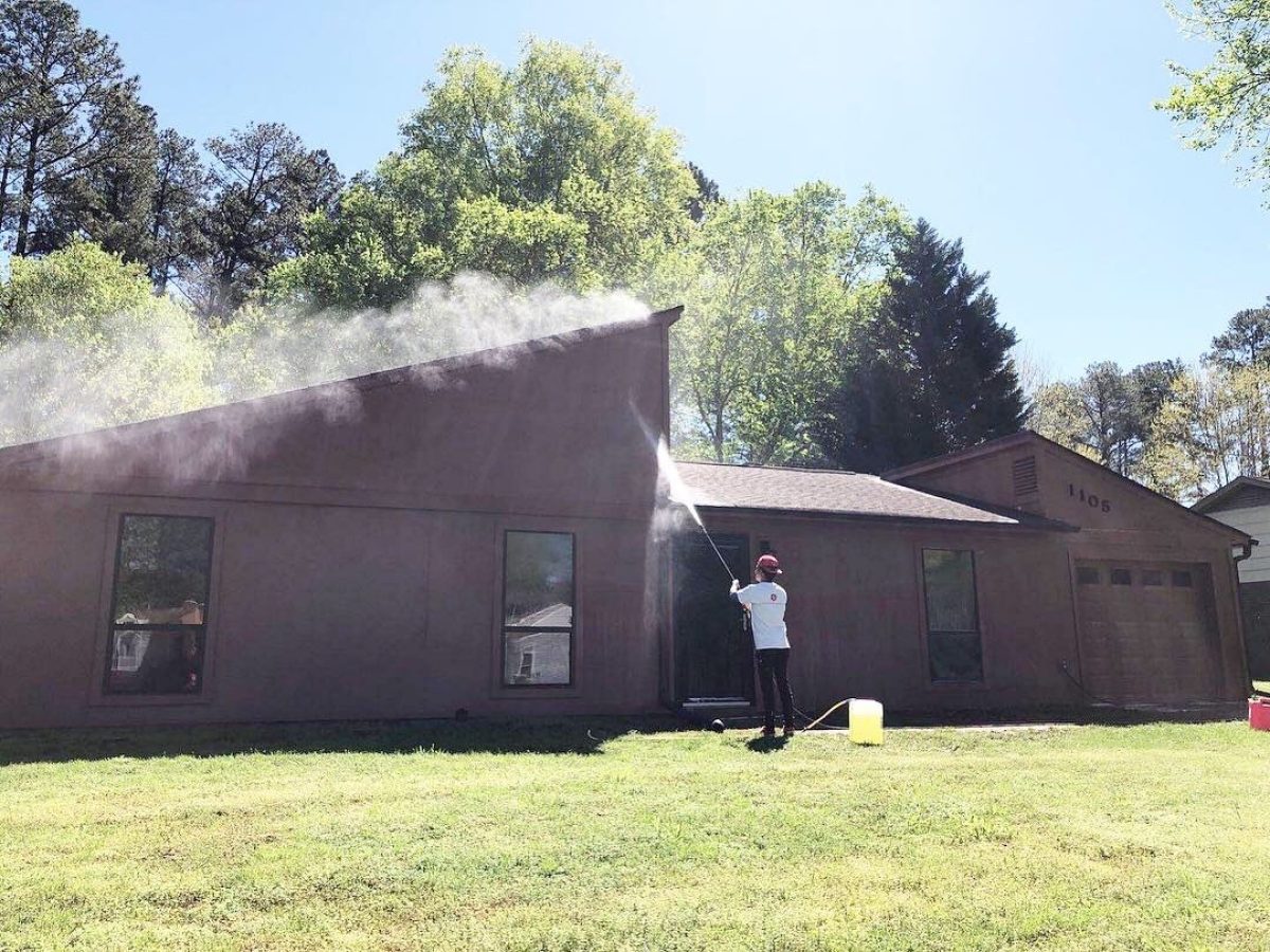 What PSI Is Safe for Pressure Washing Siding and Decks?